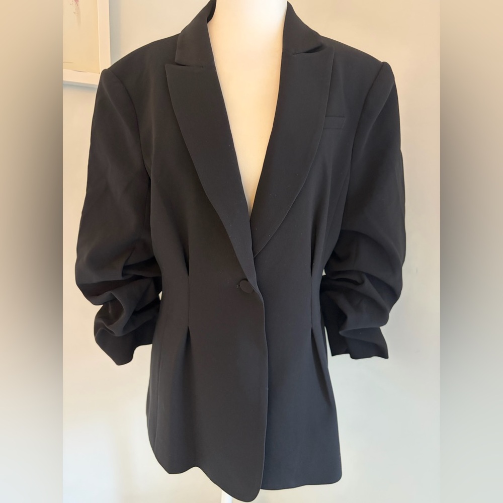 Cinq à Sept Black Blazer